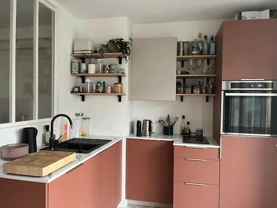 Apartment Confortable Studio Canal St Martin Paris
